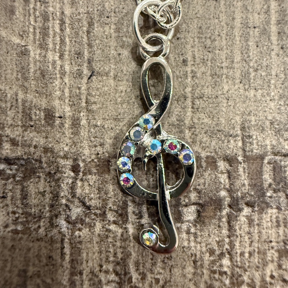 Treble Clef Pendant Silver Plated Necklace - Picture 6 of 6